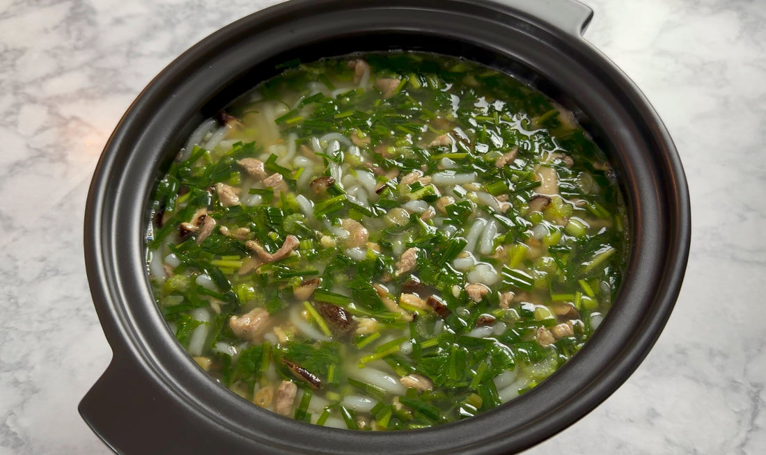 Hakka Rice Noodles (Mee Tai Bak)